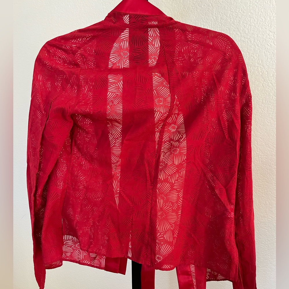 Sheer Patterned Top - Picture 2 of 3